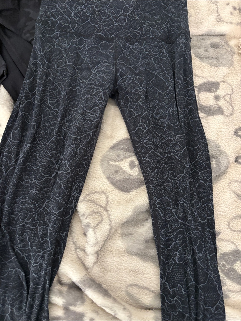 lululemon athletica Black Floral-Print Leggings